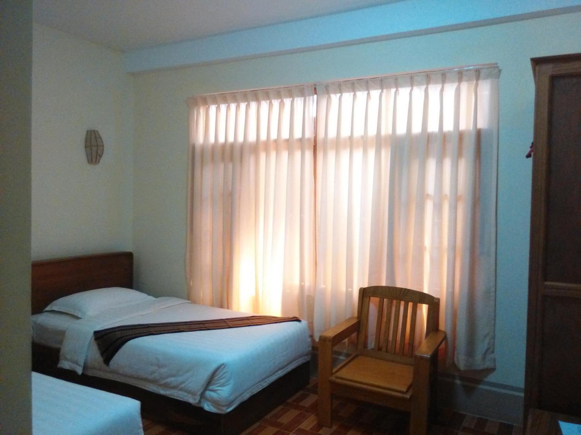 Inle Star Hotel Nyaung Shwe Rom bilde